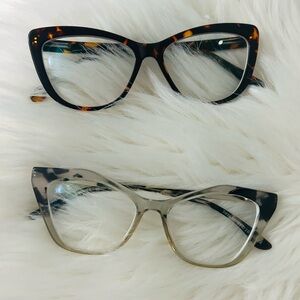 ‼️Two ‼️for $20 
Stylish Tortoiseshell Cat-Eye Prescription Glasses. Set of two.